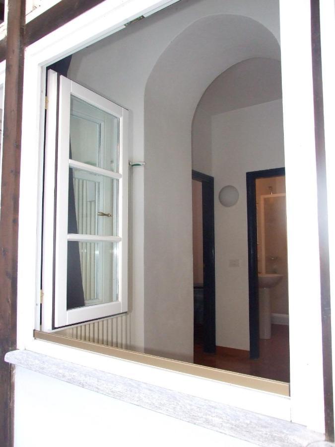 La Stufa Rossa Hotel Sondrio Bagian luar foto