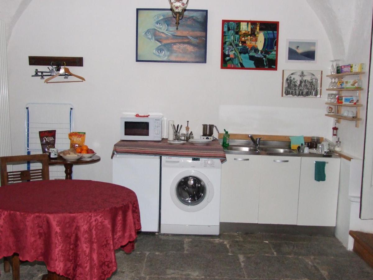 La Stufa Rossa Hotel Sondrio Bagian luar foto